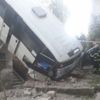 Kocaeli'de freni patlayan yolcu minibüsü 12 kişiyi yaraladı