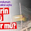 Gecekondunun çatısına taksi devrildi Gecekondunun çatısına taksi devrildi