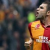 Bilic Burak Yılmaz'ı götürüyor Bilic Burak Yılmaz'ı götürüyor