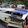 Ankara'da yolcu otob�s� devrildi