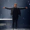 Yarışmada sonuncu olan İngiltere temsilcisi: Eurovision tamamen politik Yarışmada sonuncu olan İngiltere temsilcisi: Eurovision tamamen politik