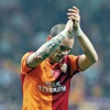 Devler peşinde Sneijder karar bekliyor