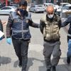 Koronavirüs nedeniyle kapanan kafelerden televizyon çalan şüpheli tutuklandı Koronavirüs nedeniyle kapanan kafelerden televizyon çalan şüpheli tutuklandı
