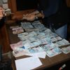 Zabıtanın cami önünden aldığı şahıstan servet çıktı