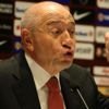 TFF de lig için kritik toplantı! Özdemir ile Şenol ... TFF de lig için kritik toplantı! Özdemir ile Şenol ...