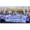 Eğitimcilerden 'Yalova Valisi istifa etsin' eylemi Eğitimcilerden 'Yalova Valisi istifa etsin' eylemi