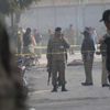 Pakistan'da camide patlama: 10 yaralı