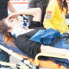 Kız öğrenci öğretmenini dövdü