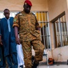 Burkina Faso'da başbakan ve cumhurbaşkanı rehin alındı