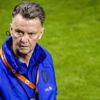 Luis van Gaal kalçasını kırdı, Hollanda-Norveç maçında sahada olması için çözüm aranıyor