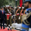 Davutoğlu, Pakistan'da resmi törenle karşılandı Davutoğlu, Pakistan'da resmi törenle karşılandı
