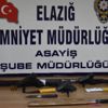 Elazığ polisinin şok uygulamalarında, 7 silah ele geçirildi Elazığ polisinin şok uygulamalarında, 7 silah ele geçirildi