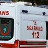 Düğünde halay çekenlere otomobil çarptı Düğünde halay çekenlere otomobil çarptı