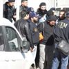 İzmir'de sosyal medyadan terör propagandası yapan 9 şüpheli yakalandı