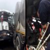 Araçta sıkışan yaralıyı AKS ekipleri kurtardı Araçta sıkışan yaralıyı AKS ekipleri kurtardı