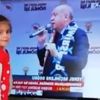Başkan Erdoğan minik kızın ilgisine kayıtsız kalmadı Başkan Erdoğan minik kızın ilgisine kayıtsız kalmadı