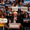 Demokratlar arasındaki başkanlık yarışında Sanders önde Demokratlar arasındaki başkanlık yarışında Sanders önde