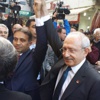 Kılıçdaroğlu saldırıya uğrayan CHP'liyi ziyaret etti