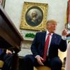 Trump, röportaj sırasında öksüren kişiyi dışarı attırdı!