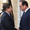 Başbakan Davutoğlu'ndan Fransızca tweet Başbakan Davutoğlu'ndan Fransızca tweet