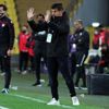 Emre Belözoğlu oyunu çizgiye çekti! Emre Belözoğlu oyunu çizgiye çekti!
