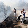 Alanya'da 2 gündür devam eden yangın villalara sıçradı