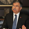 İsmet Yılmaz kimdir? İsmet Yılmaz kimdir?