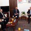 Bakan Akar'dan CHP'ye ziyaret Bakan Akar'dan CHP'ye ziyaret