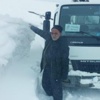 Erzurum'da kar iki metreyi buldu!