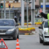 Trafikte kural ihlali yapanlara ceza yağdı Trafikte kural ihlali yapanlara ceza yağdı