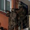 SON DAKİKA: İstanbul'da uyuşturucu satıcılarına eş zamanlı şafak baskını: Çok sayıda şüpheli gözaltında SON DAKİKA: İstanbul'da uyuşturucu satıcılarına eş zamanlı şafak baskını: Çok sayıda şüpheli gözaltında