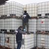 Kaçak dezenfektan imalathanesine baskın Kaçak dezenfektan imalathanesine baskın