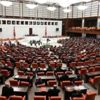 AKP'den af teklifine 4 çekince AKP'den af teklifine 4 çekince