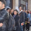 Orhan Pamuk'un imza gününde uzun kuyruk Orhan Pamuk'un imza gününde uzun kuyruk
