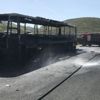 Yolcu otobüsü alev alev yandı Yolcu otobüsü alev alev yandı