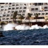 Kuvvetli Rüzgar Bodrum'da Sahilleri Boşalttı Kuvvetli Rüzgar Bodrum'da Sahilleri Boşalttı