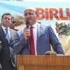 "Kandil üfleyecek bunlar oynayacak" "Kandil üfleyecek bunlar oynayacak"