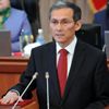 Eski Başbakan Otorbayev gözaltına alındı