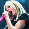 İnternette 'en tehlikeli ünlü' Avril Lavigne