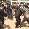 Köylüler ile muhtar tekme tokat kavga etti Köylüler ile muhtar tekme tokat kavga etti