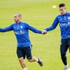 Van Persie: 'Türkler puan kaybedecek...' Van Persie: 'Türkler puan kaybedecek...'