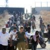 Suriyeliler maraton koşar gibi ülkelerine gidiyor
