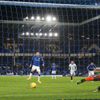Everton, Chelsea'yi penaltı golüyle devirdi Everton, Chelsea'yi penaltı golüyle devirdi