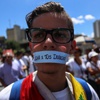 Venezuela'da hükümet karşıtı gösterilere katılım artıyor Venezuela'da hükümet karşıtı gösterilere katılım artıyor