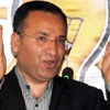 Bekir Bozdağ: Gülen, Humeyni gibi dönerdi