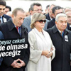 Tansu Çiller devlet törenine beyaz ceketiyle geldi