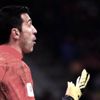 Buffon Juventus u İpten Alıyor