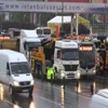 Metrobüs seferleri yapılamıyor Metrobüs seferleri yapılamıyor