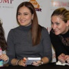 Ceyda Düvenci ajandasını çocuklar için imzaladı