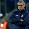 Fenerbahçe'de 7 futbolcunun bileti kesildi Fenerbahçe'de 7 futbolcunun bileti kesildi